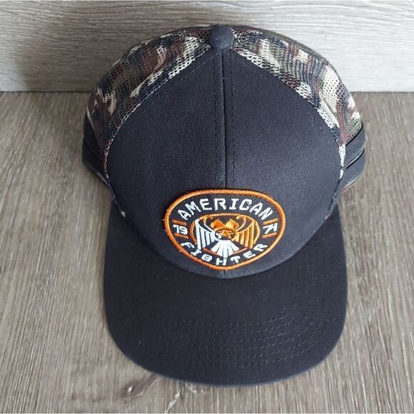 American Fighter by Affliction Fisher Hat Black/Camouflage OS - Picture 2 of 8